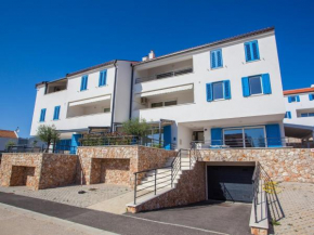 Apartment Delux Maestral